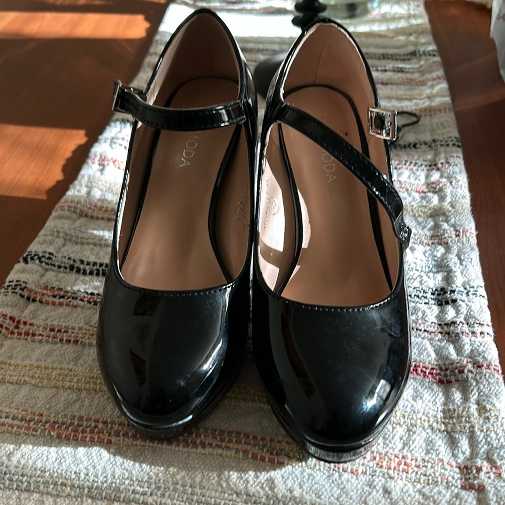 Nice  black Mary Jane shoes